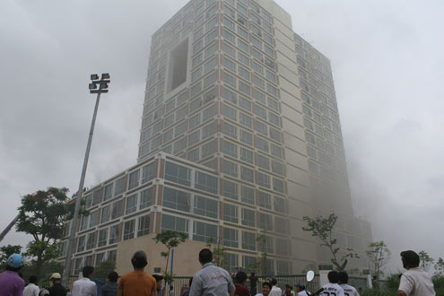 Cháy tòa nhà 18 tầng của Tổng cục Hải quan