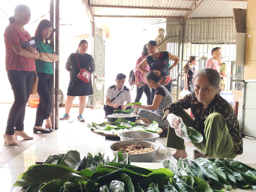 Kiểm tra an toàn thực phẩm tại thị xã Sơn Tây và huyện Ba Vì