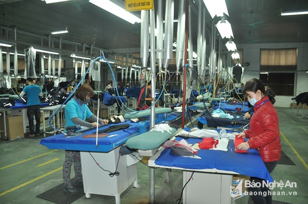 Nghệ An: Dệt may sôi động ca sản xuất đầu năm