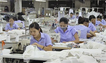 Xưởng may bị cháy, 20 công nhân thoát nạn