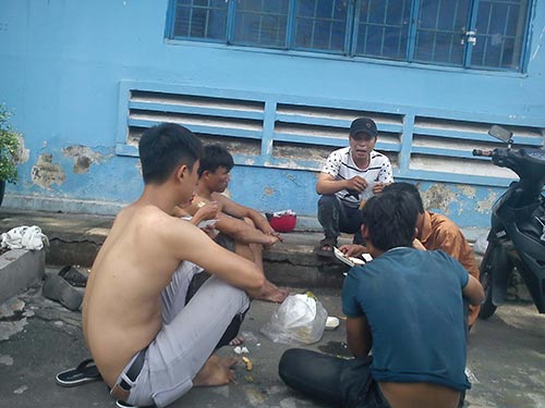 Lừa đảo người lao động nghèo: Dẹp mãi không xong!