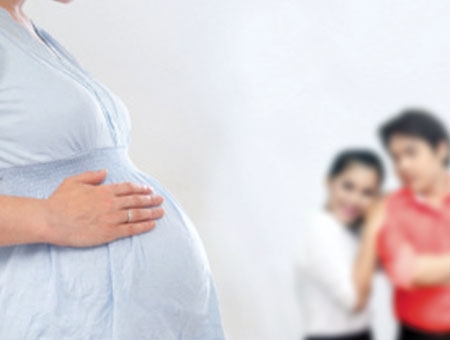 Người mang thai hộ được hưởng chế độ thai sản của người nhờ mang thai