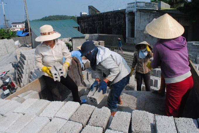 Nhọc nhằn những 