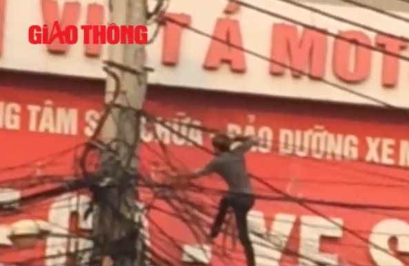 Video: Thanh niên không mặc đồ bảo hộ 