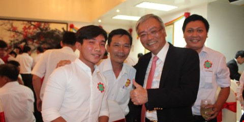 Vedan tri ân người lao động công hiến 20 năm